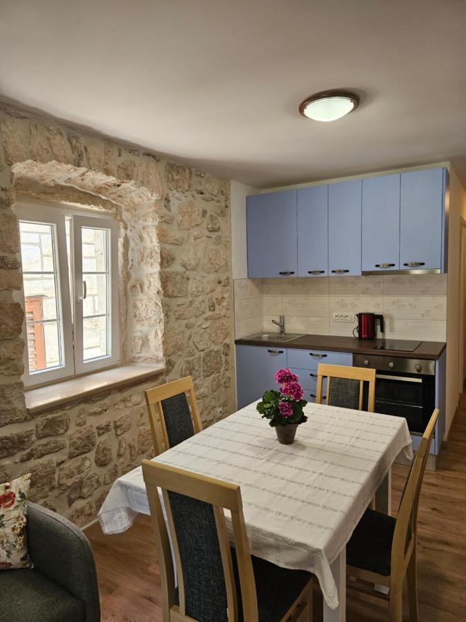 Apartman Eli Supetar Extérieur photo